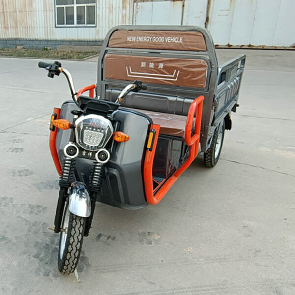 XCY-QD021 1.6m New Energy Electric Tricycle with Configuration Table - Image 2